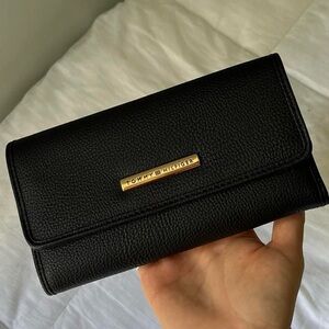 Tommy Hilfiger Black Leather Wallet with Gold Accent